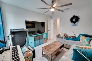 3697 E Hampton Cir, Alva, FL 33920 - Photo 27