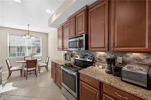 8541 Oakshade Cir, Fort Myers, FL 33919 - Photo 11