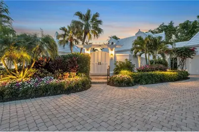 23 6th Ave N, Naples, FL 34102 - Photo 25