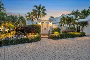 23 6th Ave N, Naples, FL 34102 - Photo 25
