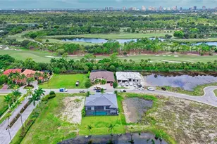 2938 Coco Lakes Dr, Naples, FL 34105 - Photo 19