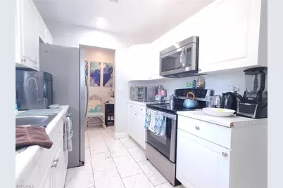 306 Hollywood St, Lehigh Acres, FL 33936 - Photo 5