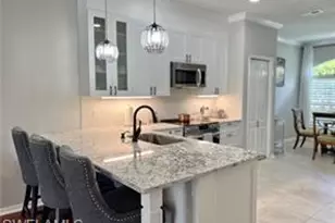 1812 Avian Ct, Naples, FL 34119 - Photo 7
