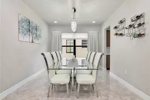 4716 Kensington Cir, Naples, FL 34119 - Photo 5