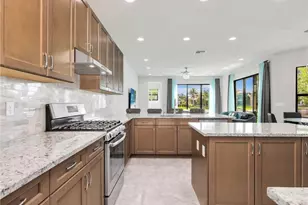 4716 Kensington Cir, Naples, FL 34119 - Photo 7