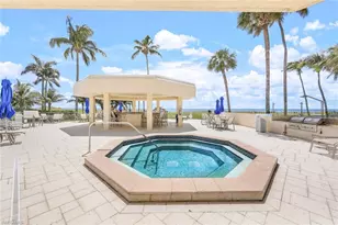 4901 Gulf Shore Blvd N, Naples, FL 34103 - Photo 17