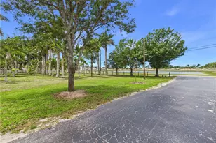 3650 Sunset Blvd, Naples, FL 34112 - Photo 31