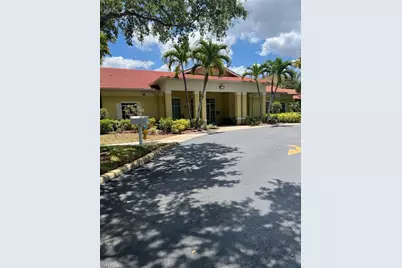 8284 Key Royal Cir #1312, Naples, FL 34119 - Photo 7