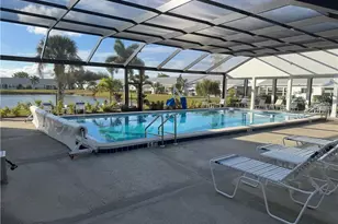 1513 Edgewater Cir, Fort Myers, FL 33919 - Photo 23