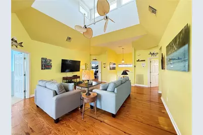 1296 Grand Canal Dr, Naples, FL 34110 - Photo 11