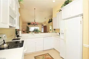 2820 Cypress Trace Cir, Naples, FL 34119 - Photo 5