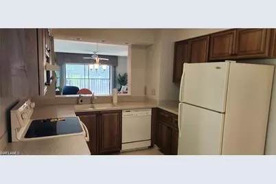 221 Fox Glen Dr #2207, Naples, FL 34104 - Photo 5