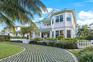 444 2nd Ave N, Naples, FL 34102 - Photo 1