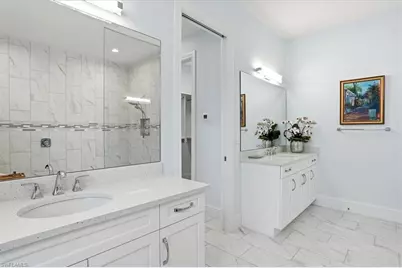 14386 Laguna Springs Ln, Naples, FL 34114 - Photo 17