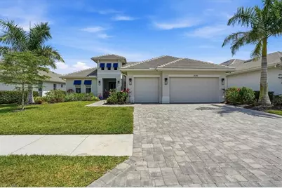 14386 Laguna Springs Ln, Naples, FL 34114 - Photo 3