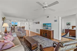 290 Naples Cove Dr, Naples, FL 34110 - Photo 11