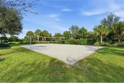 2063 Sagebrush Cir, Naples, FL 34120 - Photo 45