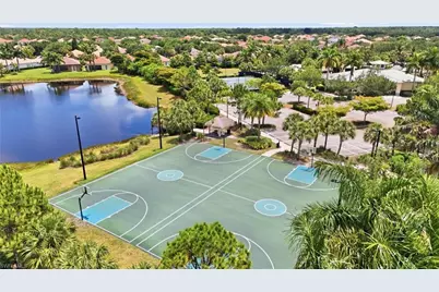 2063 Sagebrush Cir, Naples, FL 34120 - Photo 47