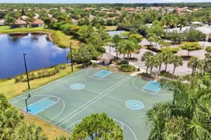 2063 Sagebrush Cir, Naples, FL 34120 - Photo 47