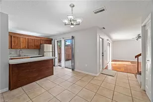 5212 Cedarbend Dr, Fort Myers, FL 33919 - Photo 5