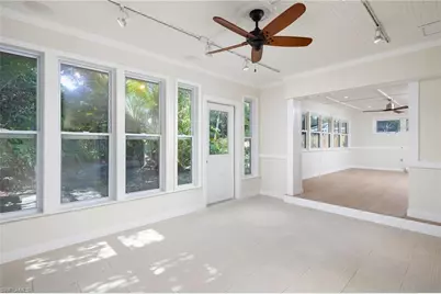 2424 Harbor Rd, Naples, FL 34104 - Photo 11