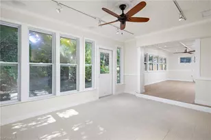 2424 Harbor Rd, Naples, FL 34104 - Photo 11