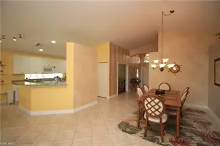 2322 Butterfly Palm Dr, Naples, FL 34119 - Photo 5