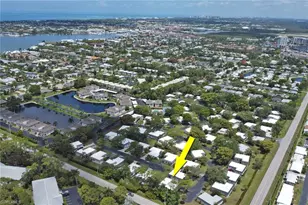 265 Lanchester Ct, Naples, FL 34112 - Photo 35