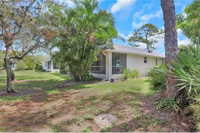 265 Lanchester Ct #39, Naples, FL 34112 - Photo 27