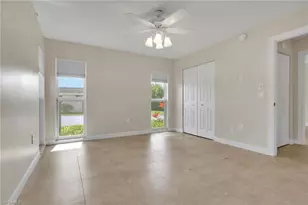 265 Lanchester Ct, Naples, FL 34112 - Photo 17