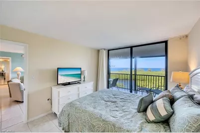 17 Bluebill Ave #904, Naples, FL 34108 - Photo 9