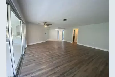 5097 Greenbriar Dr, Fort Myers, FL 33919 - Photo 9