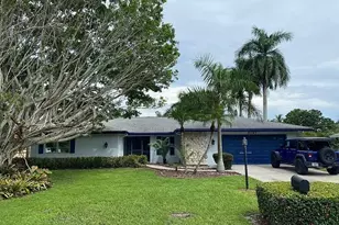 5097 Greenbriar Dr, Fort Myers, FL 33919 - Photo 1