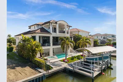 380 Trade Winds Ave, Naples, FL 34108 - Photo 37