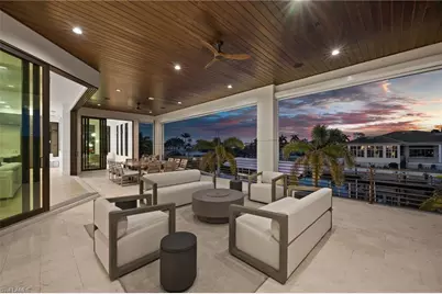380 Trade Winds Ave, Naples, FL 34108 - Photo 27