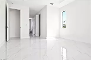 4232 31st Ave NE, Naples, FL 34120 - Photo 7