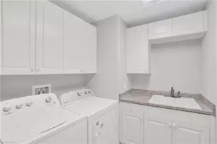 265 Indies Way, Naples, FL 34110 - Photo 23