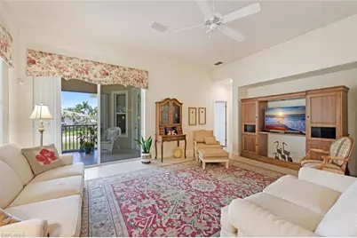 4795 Shinnecock Hills Ct #201, Naples, FL 34112 - Photo 7