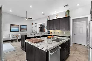 681 15th St SW, Naples, FL 34117 - Photo 15
