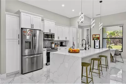 3263 40th Ave SE, Naples, FL 34117 - Photo 9