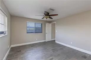 928 SE 35th St, Cape Coral, FL 33904 - Photo 11