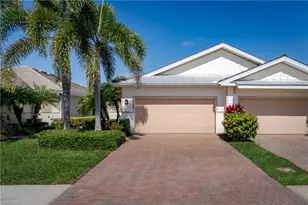 14939 Edgewater Cir, Naples, FL 34114 - Photo 3