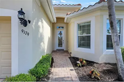 9179 Flint Ct, Naples, FL 34120 - Photo 5