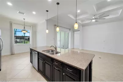 9179 Flint Ct, Naples, FL 34120 - Photo 15