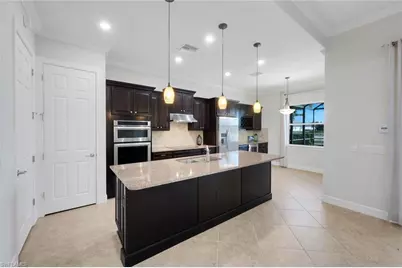 9179 Flint Ct, Naples, FL 34120 - Photo 13