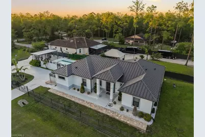3159 6th Ave SE, Naples, FL 34117 - Photo 3