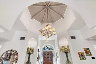 1443 Larkspur Dr, Fort Myers, FL 33901 - Photo 5