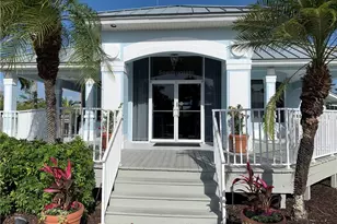 1777 Gulfstar Dr S, Naples, FL 34112 - Photo 5