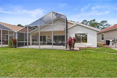 7867 Berkshire Pines Dr, Naples, FL 34104 - Photo 19