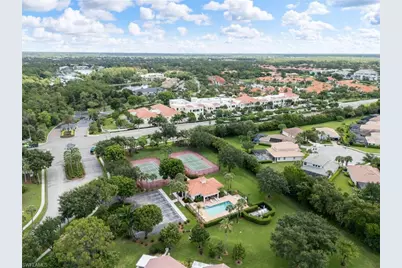 360 Pindo Palm Dr, Naples, FL 34104 - Photo 21